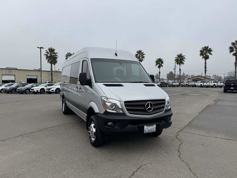 Used 2016 Mercedes-Benz Sprinter 3500 image 3