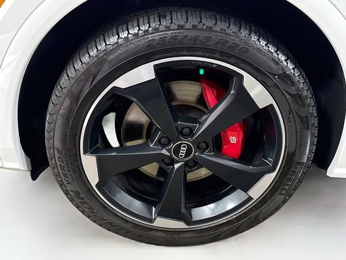 Used 2019 Audi SQ5 Prestige image 40