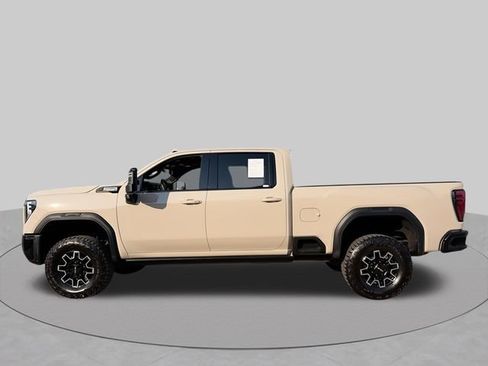 Used 2026 GMC Sierra 2500 AT4X w/ LPO, Black Badging Package AWD/4WD image 6