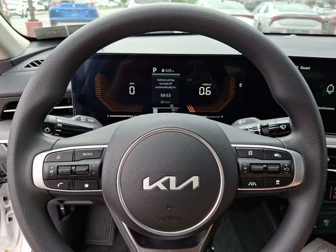New 2026 Kia K5 LXS FWD image 16