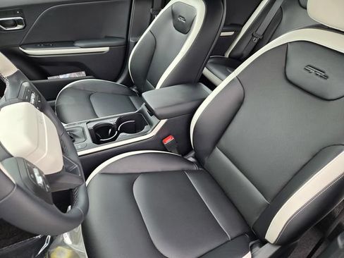New 2026 Kia K4 EX FWD image 17