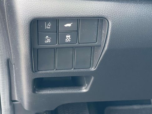 Used 2018 Honda CR-V Touring image 20