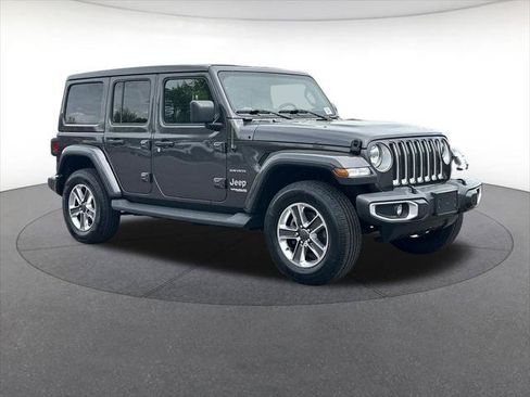 Certified 2020 Jeep Wrangler Unlimited Sahara AWD/4WD image 8