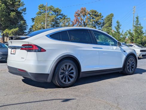 Used 2017 Tesla Model X 100D image 4
