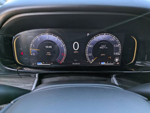 Used 2022 Jeep Wagoneer Series III w/ Flexible Seating Group image 28