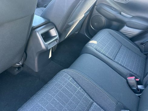 Certified 2025 Honda HR-V LX image 25