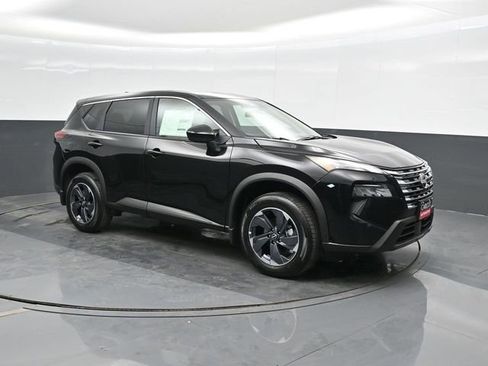 New 2026 Nissan Rogue SV image 4