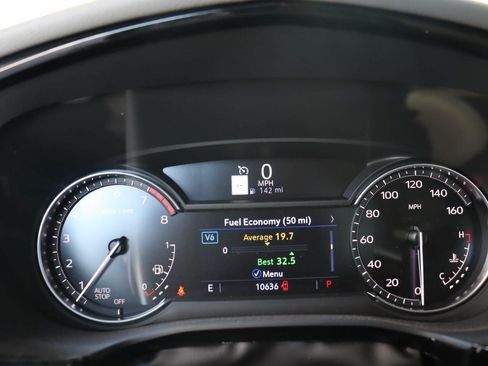 Used 2023 Cadillac XT5 Premium Luxury FWD image 11