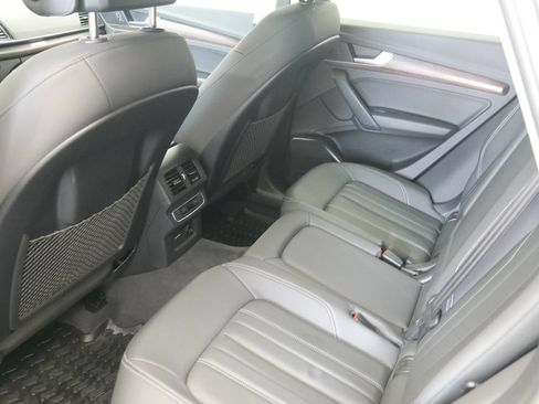 Certified 2023 Audi Q5 2.0T Premium w/ Convenience Package AWD/4WD image 22