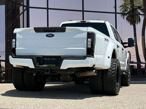 Used 2020 Ford F350 XLT w/ FX4 Off-Road Package AWD/4WD image 11