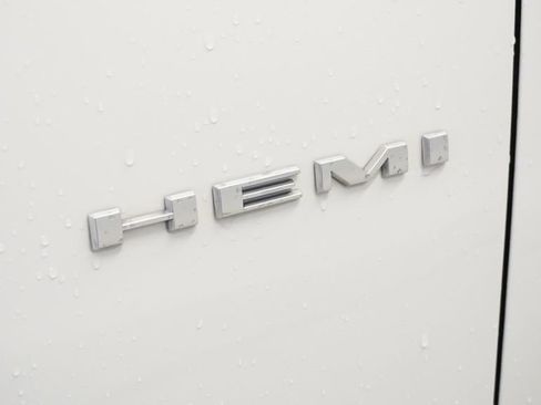 Used 2024 Dodge Durango R/T AWD/4WD image 13