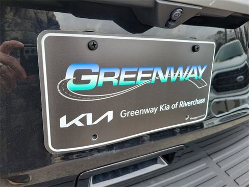 Used 2024 Ford Expedition Max XLT image 38