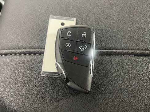 New 2026 Chevrolet Silverado 2500 LTZ w/ LTZ Premium Package image 39