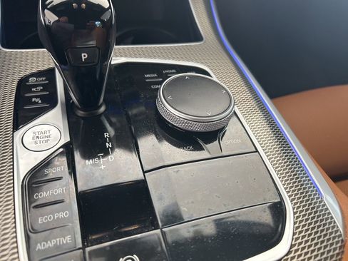 Used 2023 BMW X5 sDrive40i w/ M Sport Package image 19