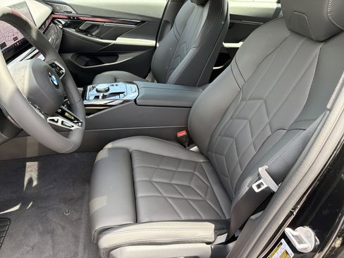 New 2027 BMW 530i RWD image 15