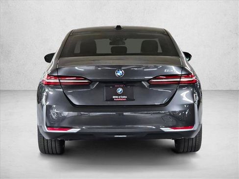 Used 2026 BMW 530i w/ Premium Package RWD image 6