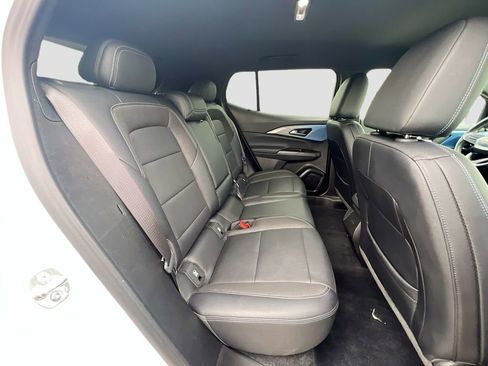 Used 2025 Chevrolet Equinox EV LT w/ Convenience Package FWD image 26