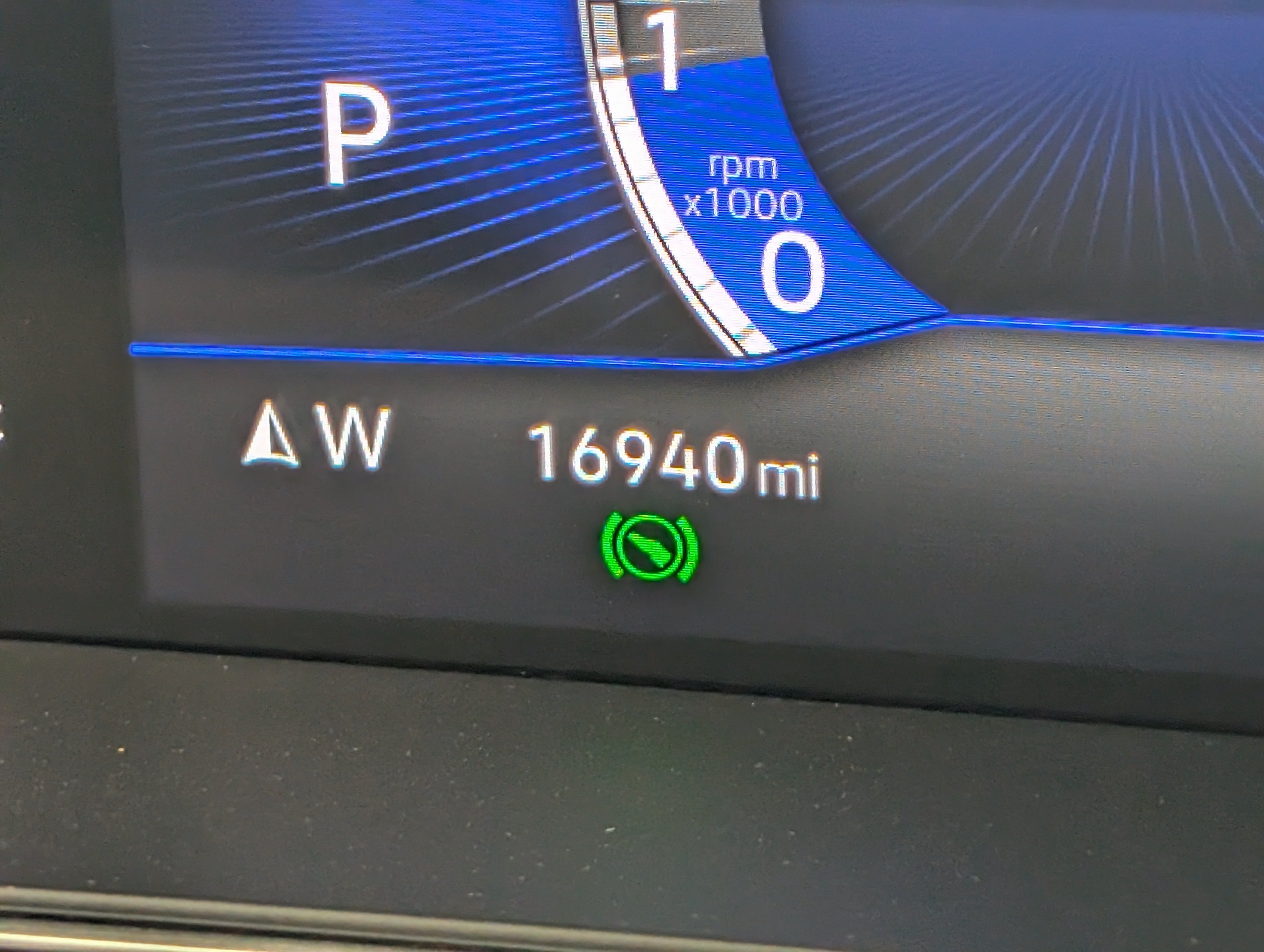 Used 2025 Volkswagen Jetta SE w/ Sunroof Package FWD image 25