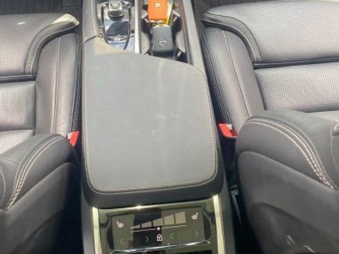 Used 2023 Volvo XC90 B6 Ultimate w/ Protection Package Premier AWD/4WD image 11