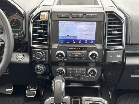 Used 2020 Ford F150 Lariat w/ Equipment Group 502A Luxury AWD/4WD image 16