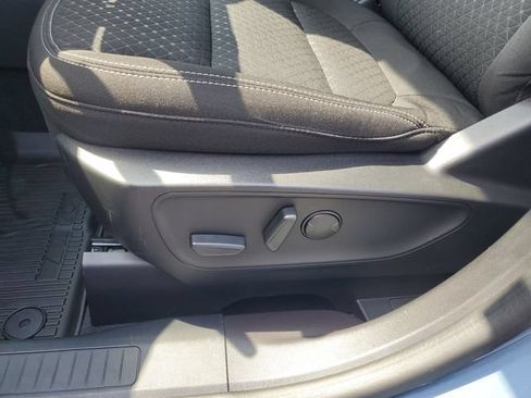 Used 2023 Ford Escape Active w/ Tech Pack #2 AWD/4WD image 10