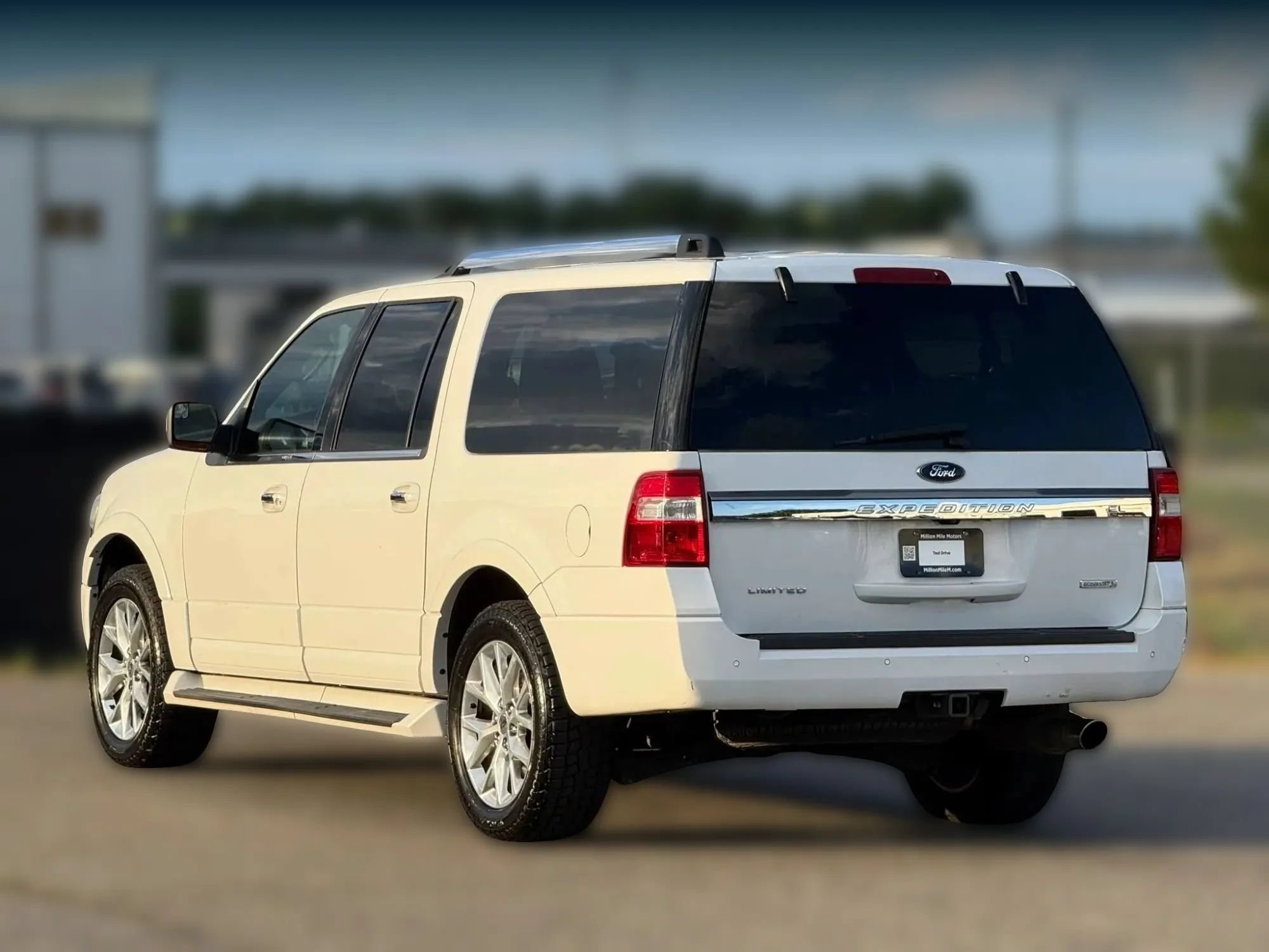 Used 2017 Ford Expedition EL Limited RWD image 10