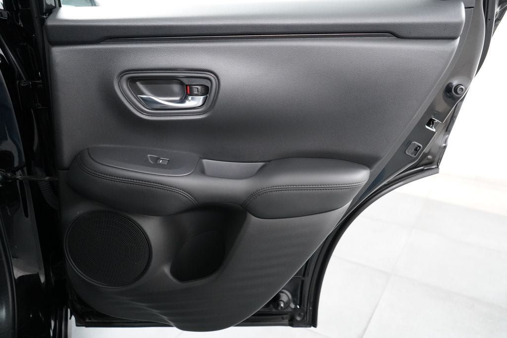 Used 2025 Honda HR-V LX image 31