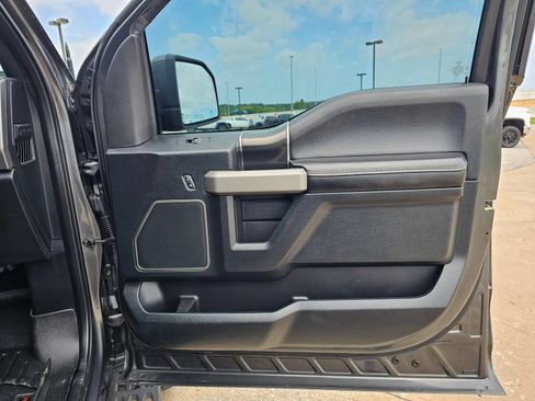 Used 2019 Ford F150 Raptor w/ Equipment Group 802A Luxury AWD/4WD image 35