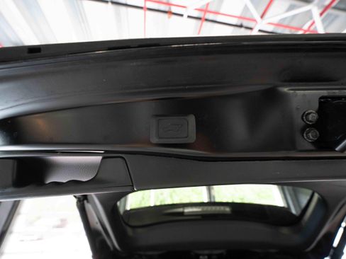 Used 2023 Toyota RAV4 XLE Premium AWD/4WD image 29