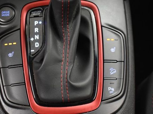 Used 2019 Hyundai Kona Ultimate image 24