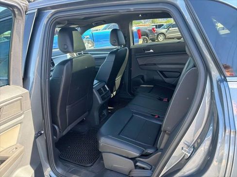 Used 2022 Volkswagen Atlas Cross Sport SEL AWD/4WD image 19