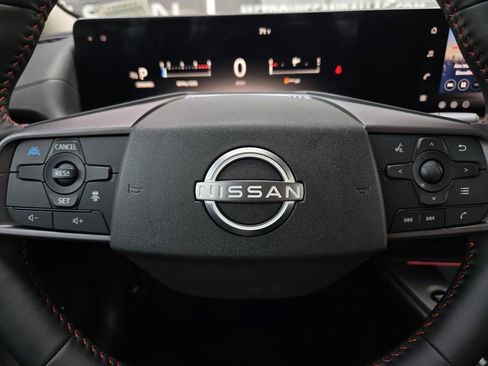 New 2026 Nissan Sentra SR w/ SR Premium Package image 25