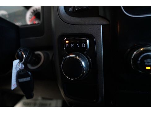 Used 2015 RAM 1500 Express w/ Black Ram 1500 Express Group RWD image 22
