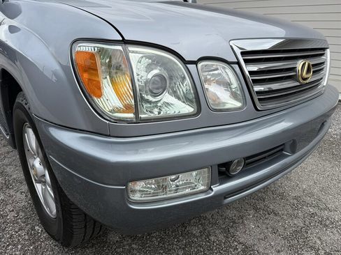 Used 2005 Lexus LX 470 4WD image 22