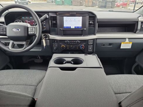 New 2026 Ford F250 XL w/ XL Off-Road Package image 11