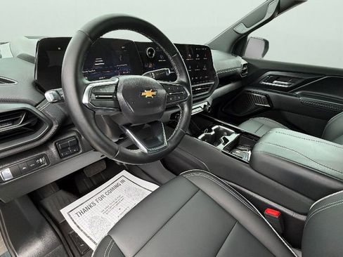Certified 2026 Chevrolet Silverado EV LT AWD/4WD image 18