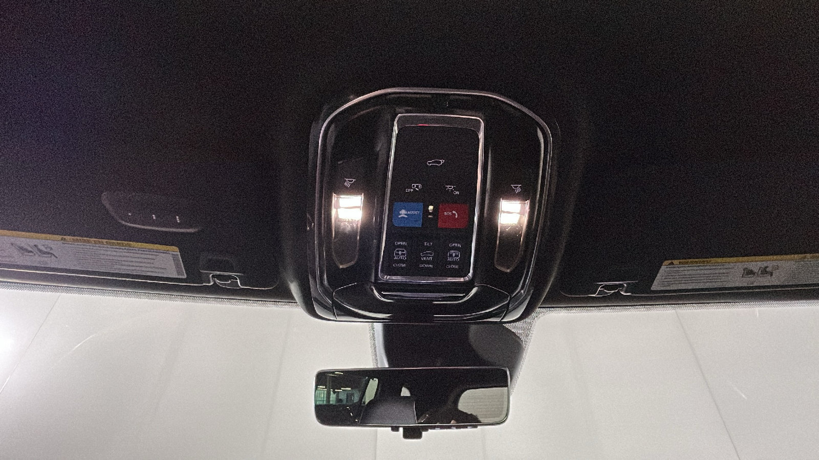 Used 2022 Jeep Grand Cherokee Summit AWD/4WD image 31