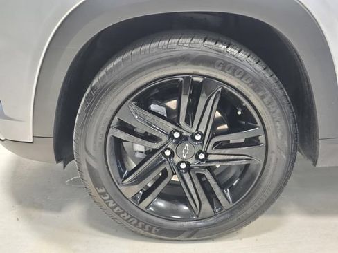 Used 2024 Chevrolet Trax ACTIV w/ Driver Confidence Package FWD image 7