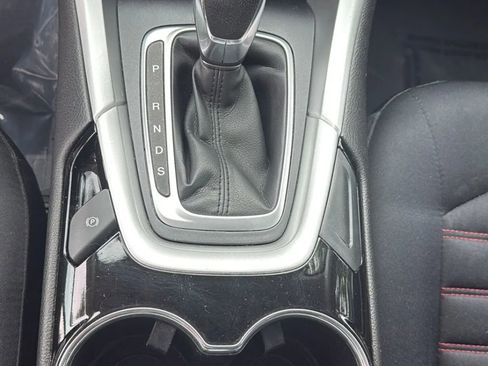 Used 2016 Ford Fusion SE FWD image 36
