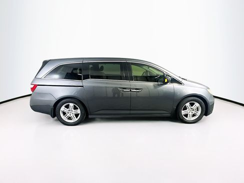 Used 2013 Honda Odyssey Touring image 10