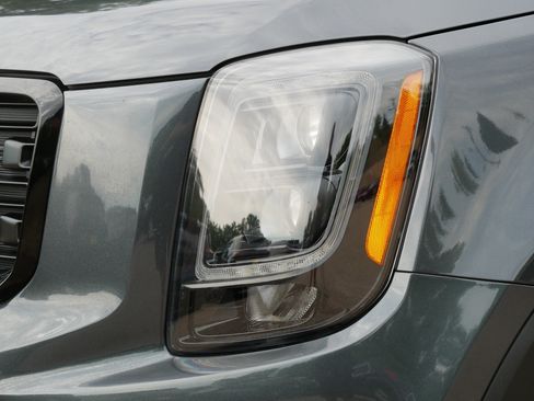 Used 2021 Kia Telluride SX w/ SX Prestige Package AWD/4WD image 16