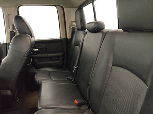 Used 2013 RAM 1500 Laramie w/ Convenience Group RWD image 18