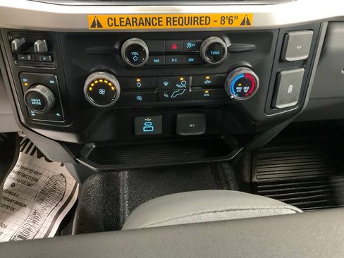 Used 2025 Ford F250 XL w/ XL Chrome Package AWD/4WD image 21