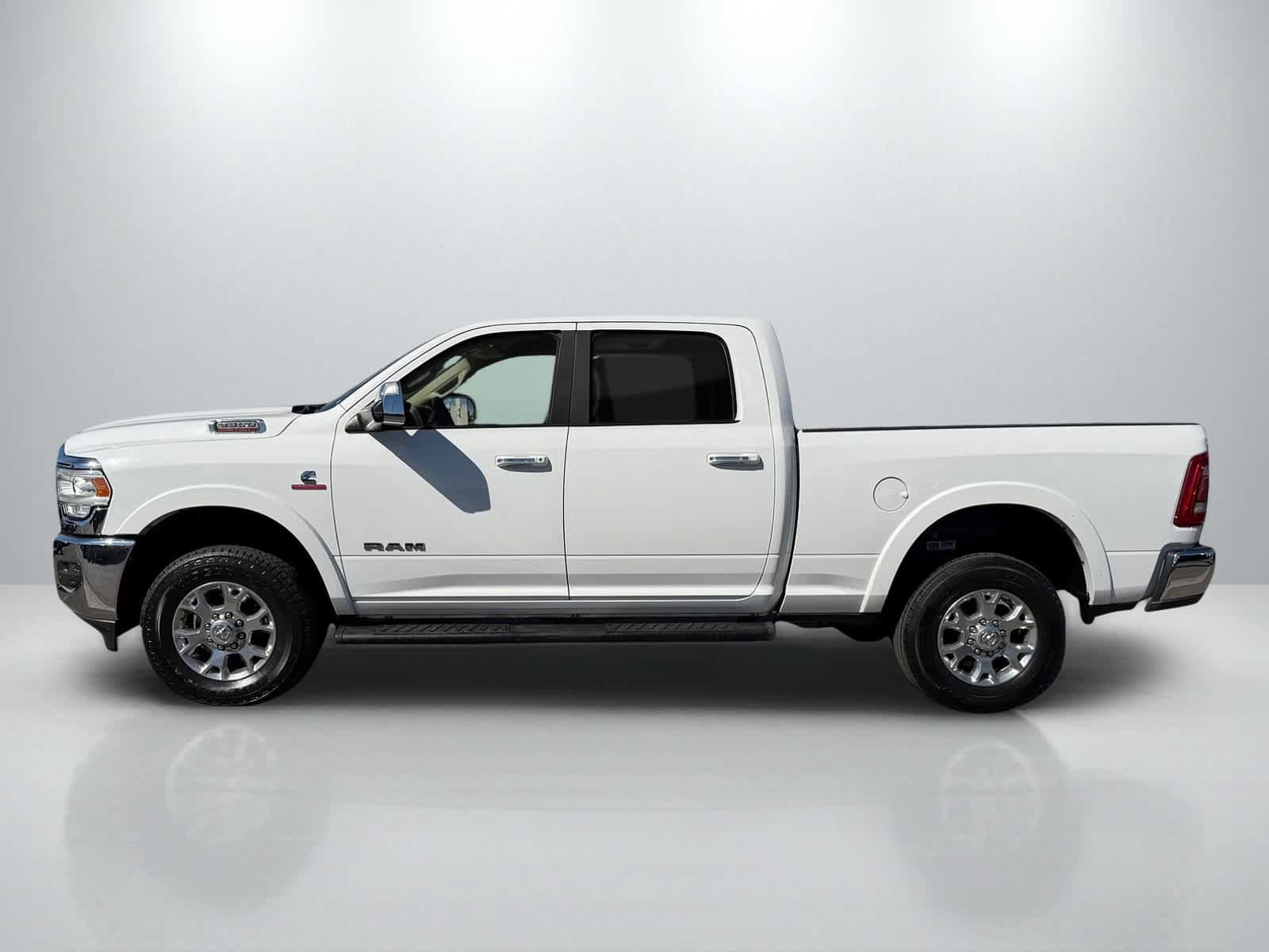 Used 2021 RAM 2500 Laramie AWD/4WD image 2