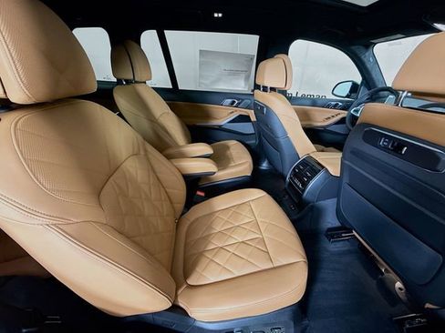 New 2026 BMW X7 xDrive40i w/ M Sport Package image 29