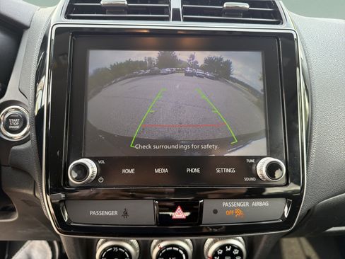 Used 2020 Mitsubishi Outlander Sport SE AWD/4WD image 11