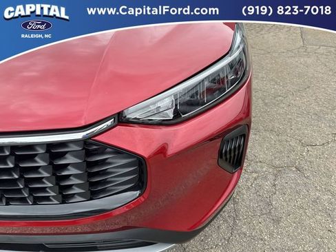 Certified 2023 Ford Escape Active w/ Tech Pack #2 image 11