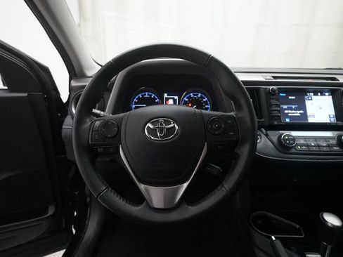 Used 2018 Toyota RAV4 Limited w/ Advanced Technology Package AWD/4WD image 4