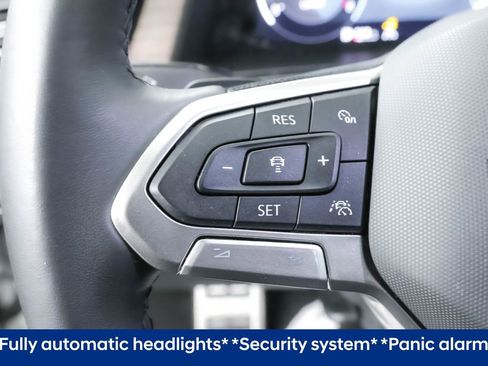 Used 2025 Volkswagen Atlas SEL Premium R-Line image 14