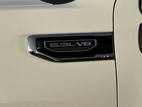 Used 2024 GMC Sierra 1500 Denali w/ Denali Reserve Package image 17